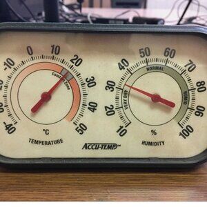 Vintage Accu Temp Thermometer with Humidity